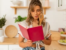 Esses livros de culinária nada óbvios são perfeitos para dar de presente de Dia das Mães!