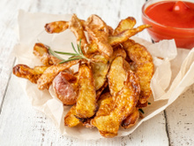 É bom comer casca de batata? Descubra benefícios e receitas com essa parte do alimento