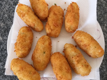 Croquete de calabresa