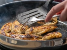 Chega de peito de frango seco! Descubra os segredos para uma carne muito suculenta