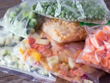 Como congelar frutas, legumes e verduras: saiba mais no TudoGostoso