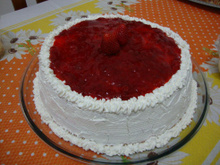 Bolo mousse de morango