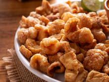 Como fazer torresmo crocante e sequinho? Esse é o segredo para ele ficar igual ao de boteco