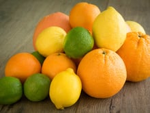 Não escolha frutas cítricas pela casca: veja como saber se a fruta realmente está madura