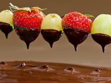 Fondue na panela elétrica de arroz: veja como fazer