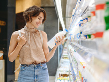 Leite, soro do leite e bebida láctea: entenda diferenças na qualidade nutricional