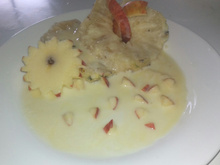 Abacaxi e maçã em calda