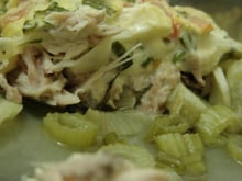 Peixe espalmado com legumes