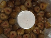 Bolo de figo e nozes