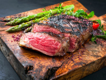 Dry aged: conheça a carne que amadurece por dias até ganhar sabor salgado e doce ao mesmo tempo