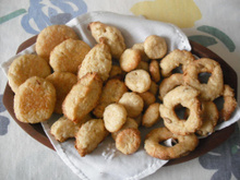 Biscoitinhos crocantes de milho e coco