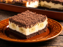 Bolo sem forno com bananas e creme de baunilha: fácil de fazer e sempre impressiona!