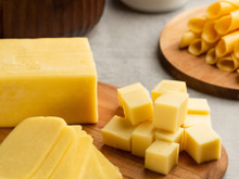 No Dia Mundial do Queijo, descubra qual é o tipo de queijo que faz mais sucesso no Brasil!