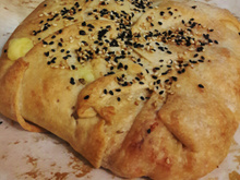 Pão folhado recheado Sueli