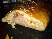 Pão de batata recheado