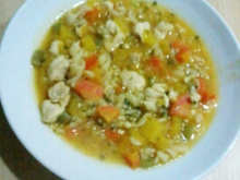 Sopa de frango com legumes