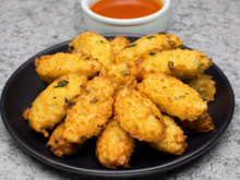 A receita que sempre salva o meu arroz amanhecido: bolinho de arroz crocante por fora e macio por dentro