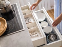 Dicas de organização preciosas para você ganhar mais espaço na cozinha