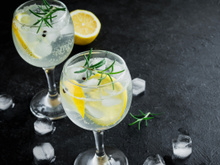 Gin tônica perfeita: veja as dicas e a receita fácil e refrescante