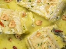 Pare de usar farinha ou creme de leite: esse é o truque do TudoGostoso para deixar o molho de peixe muito mais cremoso