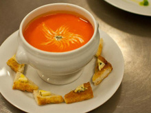 Sopa de abóbora com gorgonzola