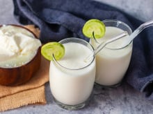Parece igual, mas não é: a diferença entre iogurte e coalhada vai além do sabor