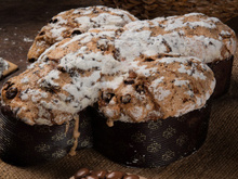 Você já comeu colomba pascal? Este panetone de Páscoa é delicioso e precisa entrar no seu cardápio no feriado!