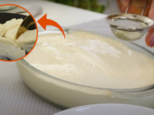 Essa mousse cremosa é a sobremesa de Ano-Novo mais fácil do mundo e é de lamber os dedos