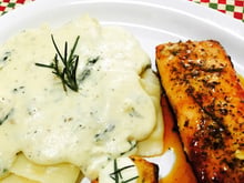 Salmão ao molho de abacaxi
