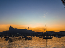 O bar com a vista mais bonita do RJ: pôr do sol conquista cariocas e turistas