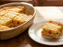 Torta de liquidificador salgada de frango desfiado com farinha de aveia fit, leve e prática