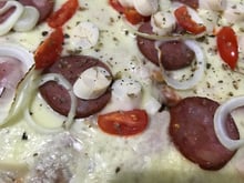 Pizza prática de pão de forma
