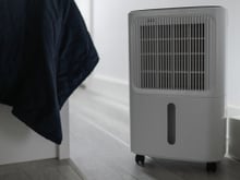 Desumidificador Airluma com 43% de desconto é o item ideal para quem deseja ficar livre do mofo e da umidade