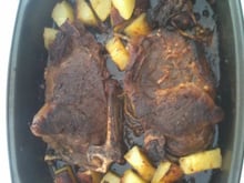 Bisteca bovina crocante com batatinhas