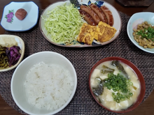 Nem dieta restritiva, nem alimentos exóticos: o que uma vovó japonesa de 100 anos come todos os dias para manter a vitalidade