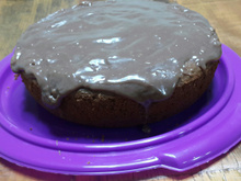 Bolo de chocolate na panela de pressão elétrica