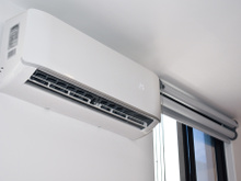 Não espere o calor chegar para se arrepender! Mega oferta de ar-condicionado split com quase 50% OFF