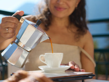 Cafeteira italiana: Por que é a opção perfeita para os apaixonados por café?