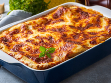 Domingo é o dia perfeito para preparar essa lasanha incrementada e reunir a família em um almoço incrível