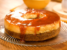 Pudim napolitano: como fazer a versão dupla de caramelo e mais úmida do clássico brasileiro