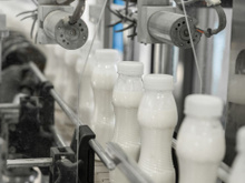 Soda cáustica e água oxigenada no leite: essas são as marcas adulteradas alvo da operação do Ministério Público