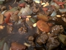 Frango xadrez vegano (com proteína texturizada de soja)