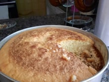 BOLO DE BAUNILHA SEM GLÚTEN E SEM LACTOSE