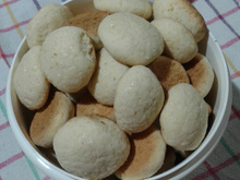 Biscoito de amido de milho amanteigado