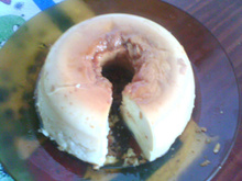 Pudim de pão no microondas.