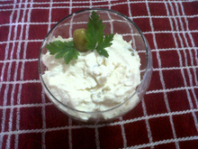 Pasta de Ricota com cebola e azeitona