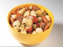Salada de batata e salsicha