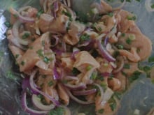 Marinado de salmão com molho de ostras