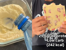 Barra de proteína gelada é o meu novo vício: é só misturar 3 ingredientes com um tiquinho de água e levar ao freezer