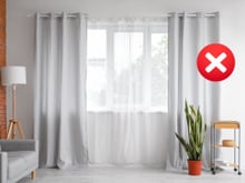 Adeus cortina tradicional na janela: nova tendência de decoração substitui o acessório com louvor, criando um ambiente aconchegante e de personalidade